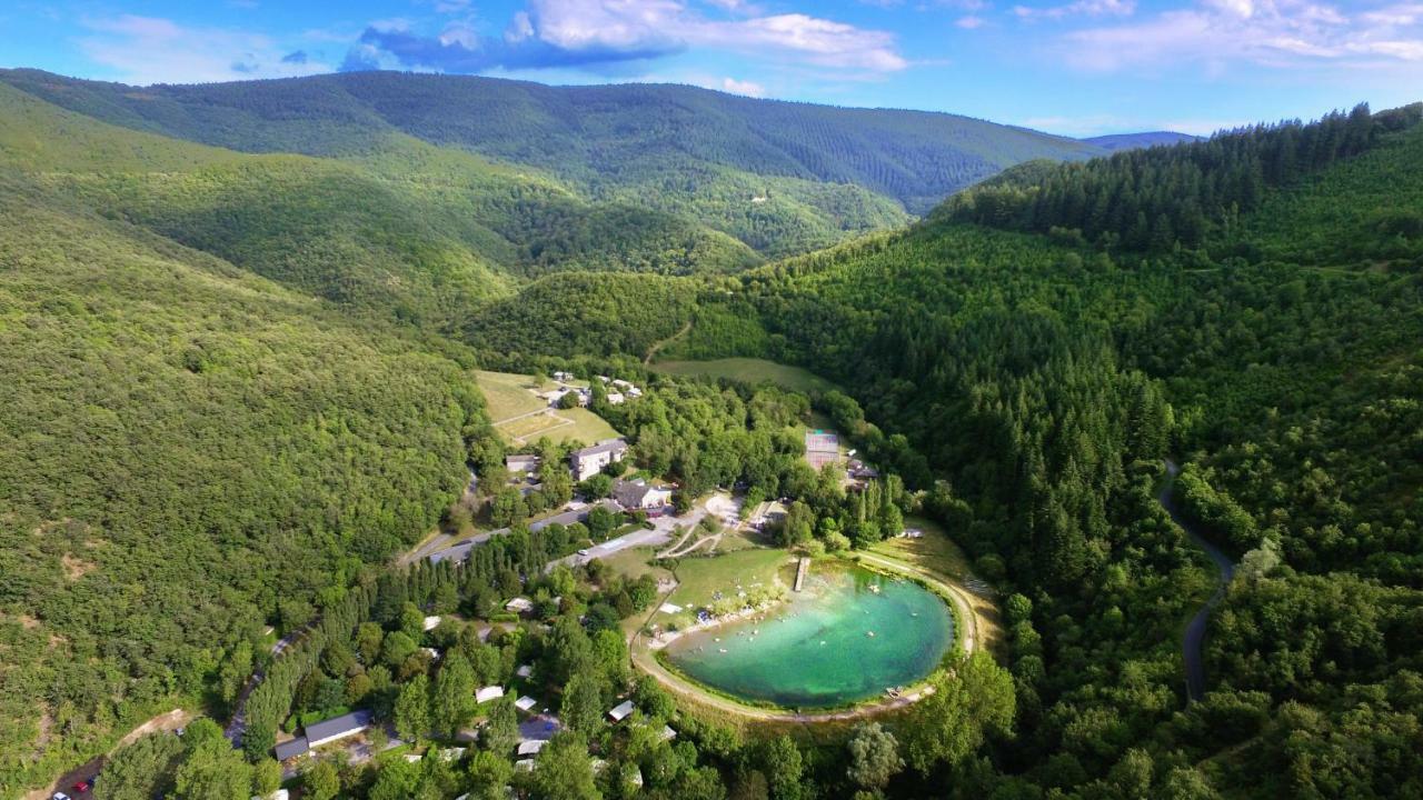 Готель Vvf Sud Aveyron Brusque Екстер'єр фото