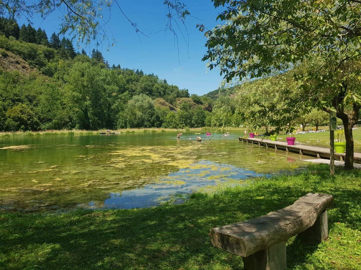 Готель Vvf Sud Aveyron Brusque Екстер'єр фото