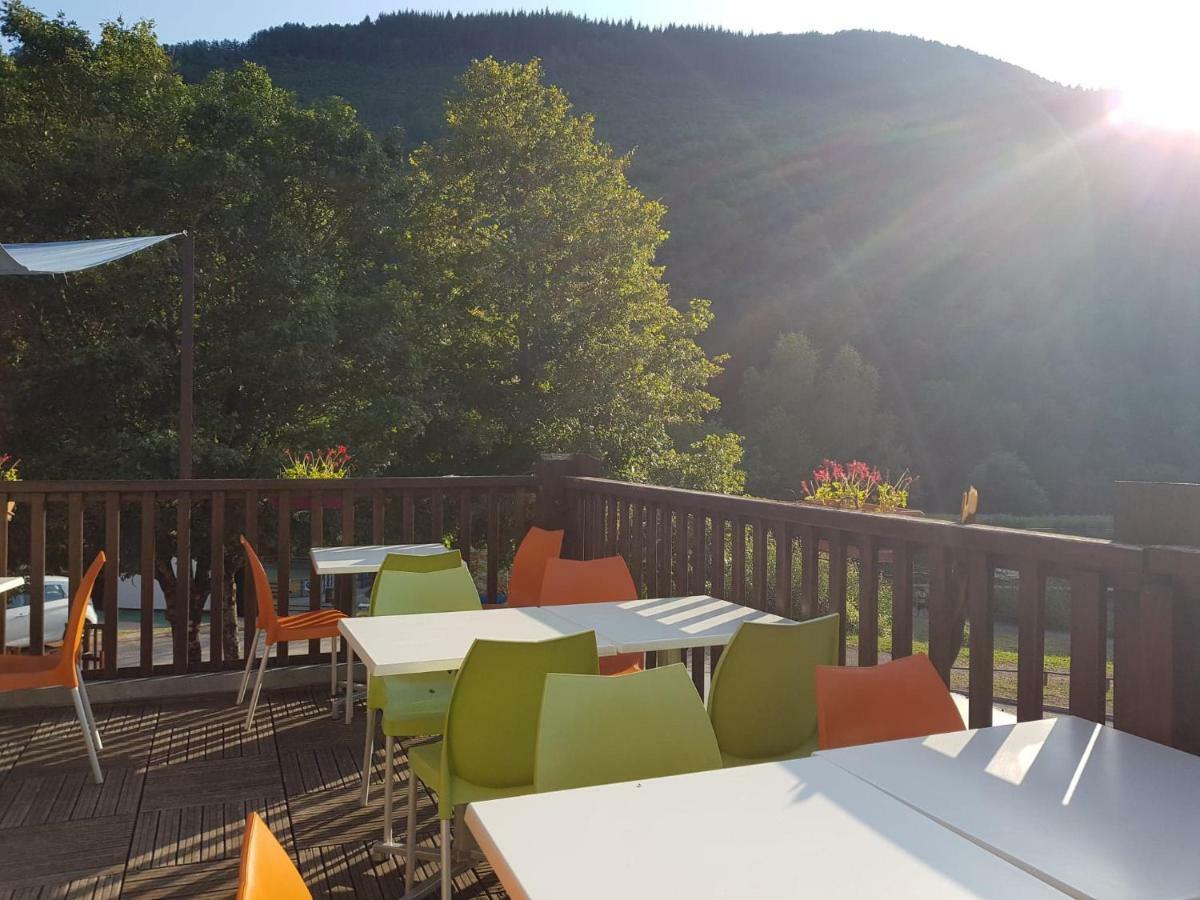 Готель Vvf Sud Aveyron Brusque Екстер'єр фото